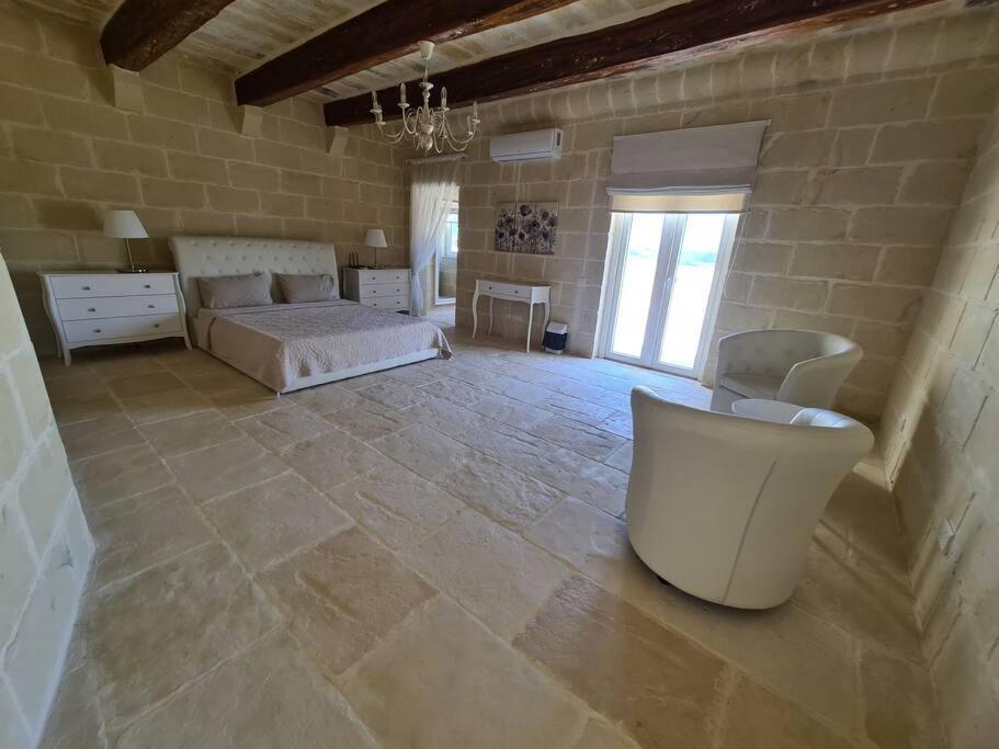 Farmhouse Villa With Large Pool And Garden In Gozo Għarb Dış mekan fotoğraf