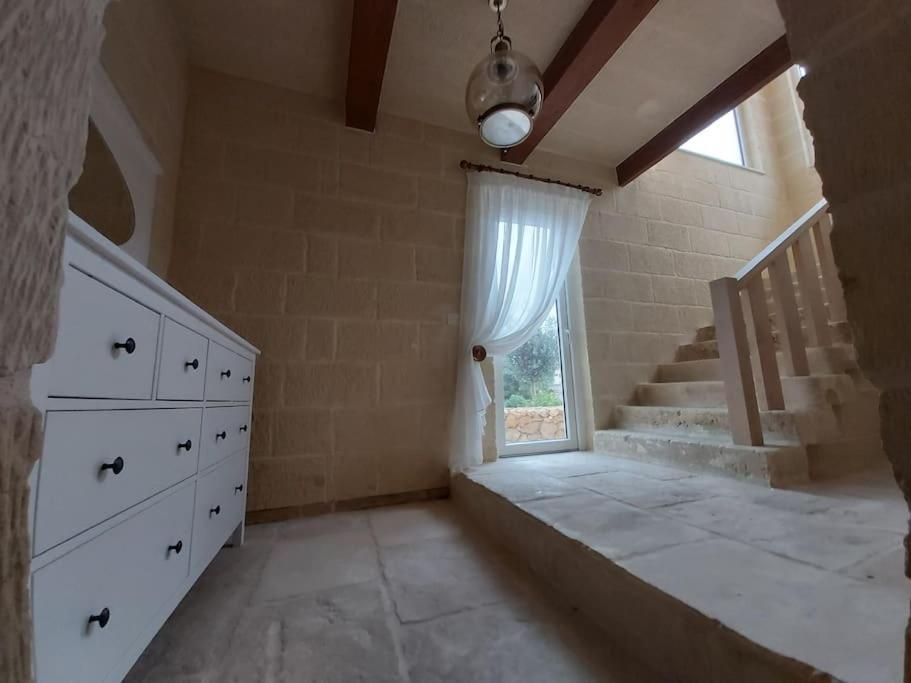 Farmhouse Villa With Large Pool And Garden In Gozo Għarb Dış mekan fotoğraf
