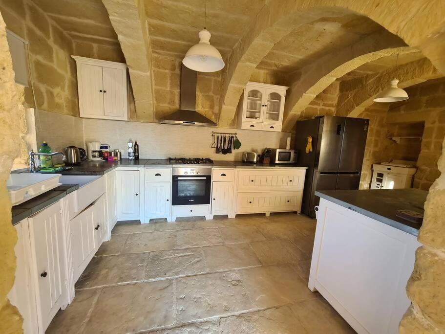 Farmhouse Villa With Large Pool And Garden In Gozo Għarb Dış mekan fotoğraf