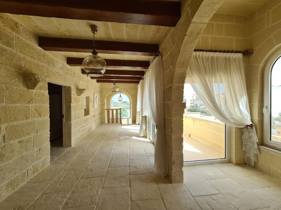 Farmhouse Villa With Large Pool And Garden In Gozo Għarb Dış mekan fotoğraf