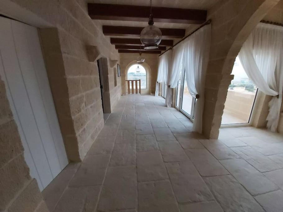 Farmhouse Villa With Large Pool And Garden In Gozo Għarb Dış mekan fotoğraf